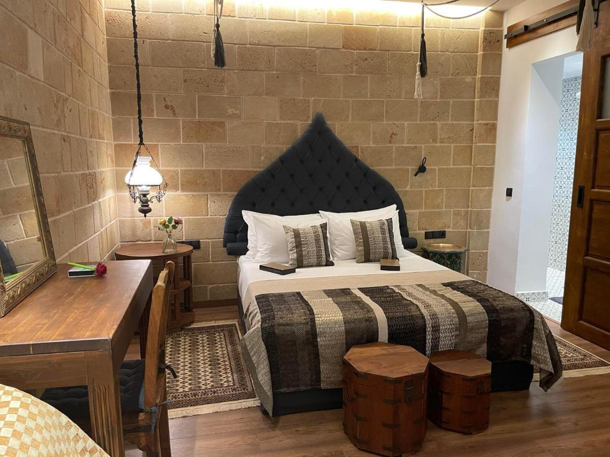 Utopia Luxury Suites - Old Town Rhodes City Εξωτερικό φωτογραφία