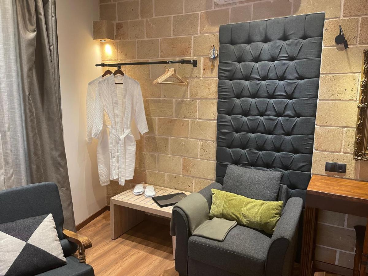 Utopia Luxury Suites - Old Town Rhodes City Εξωτερικό φωτογραφία